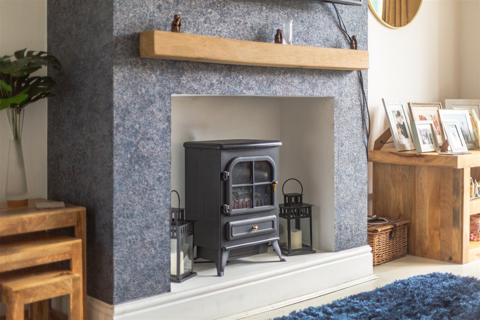 Parklands View, Sketty, Swansea, SA2 8LT